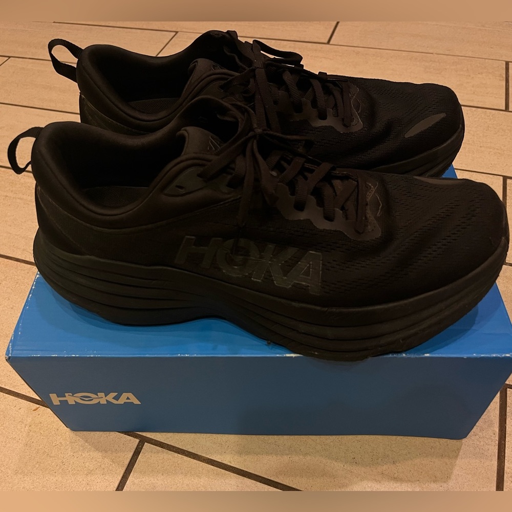 Hoka Men’s Bondi 8